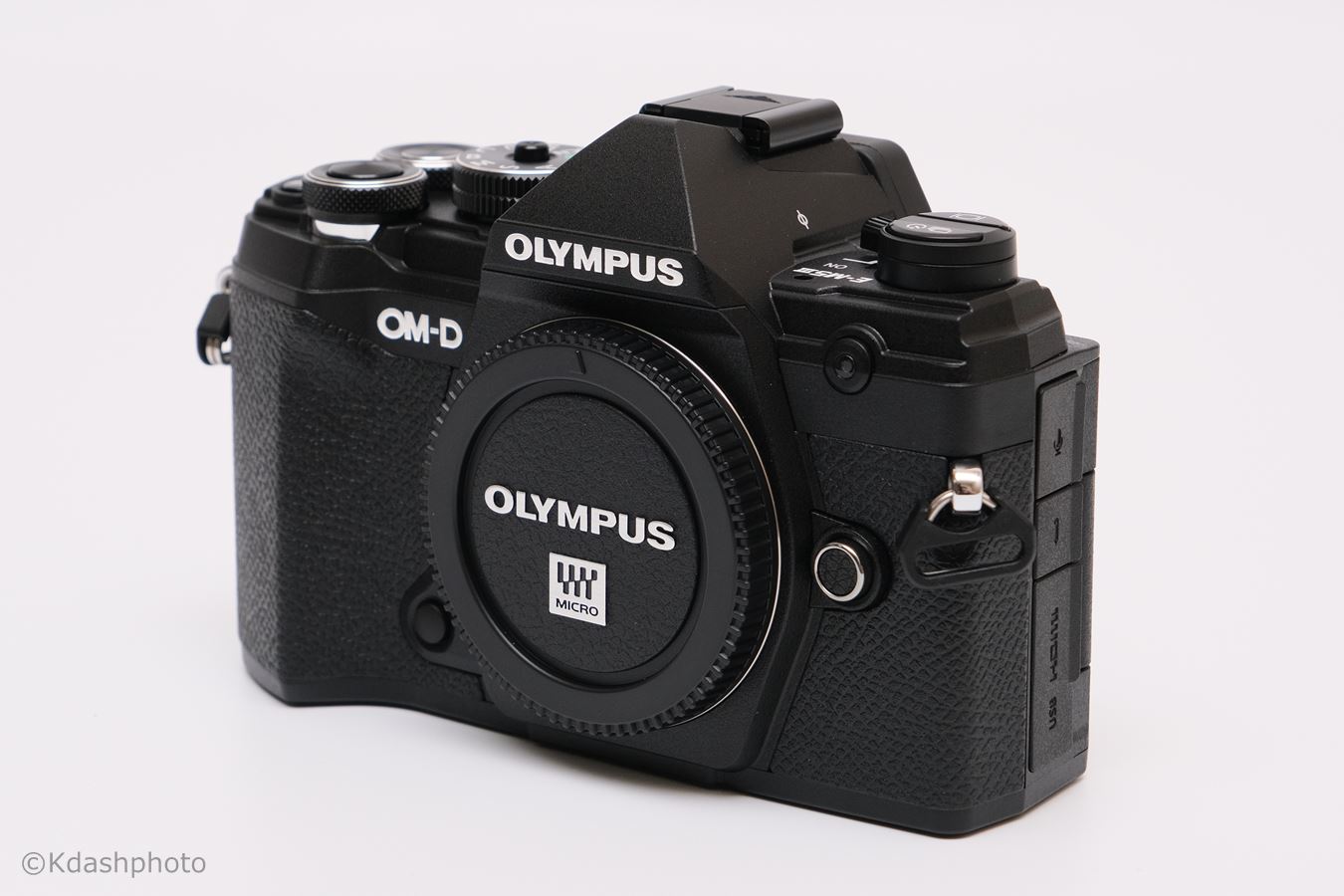 オリンパス OM-D E-M5 Mark III レビュー 小型軽量ハイコスパなカメラ 